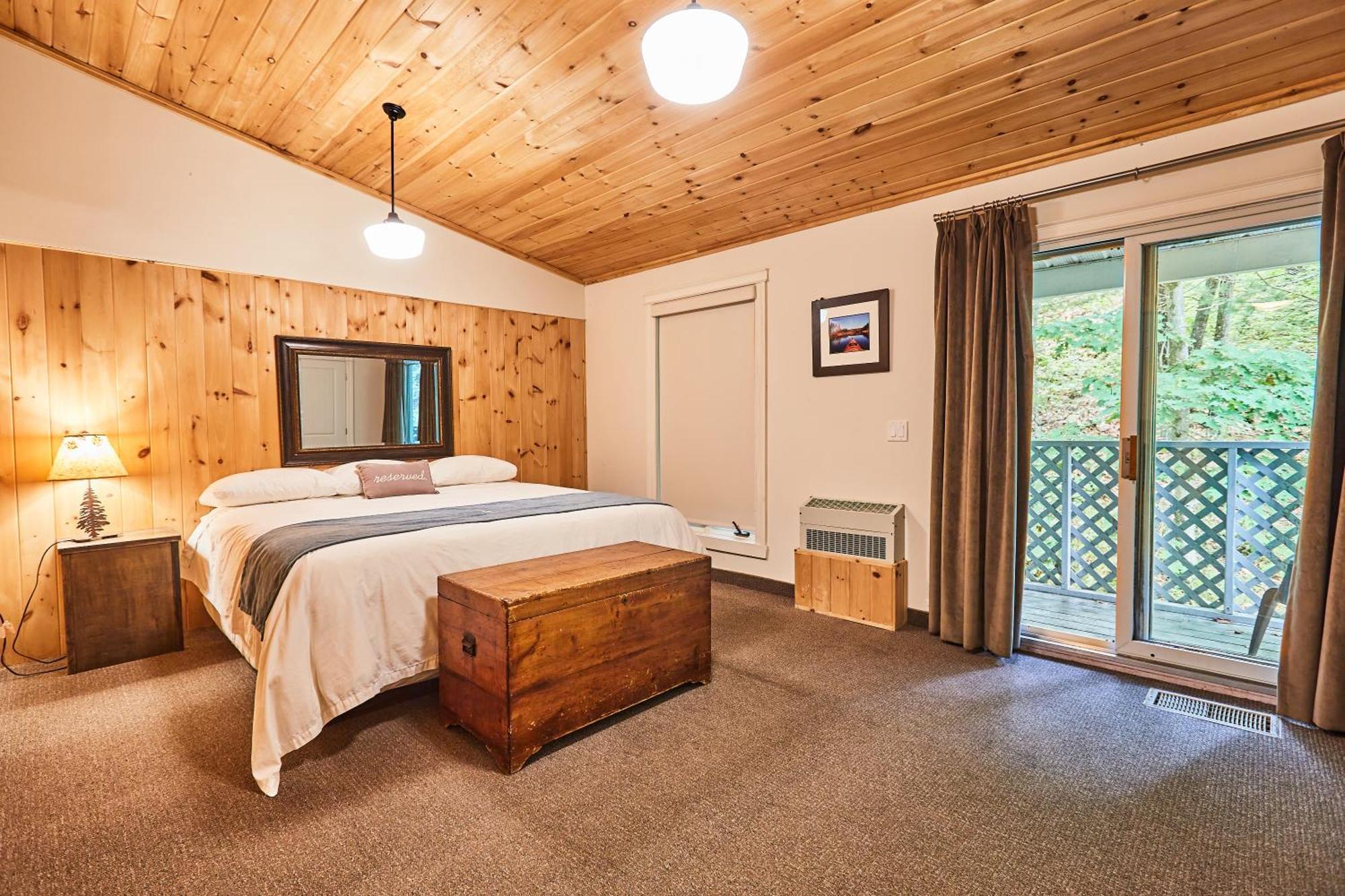 הנטסוויל 3 Pines Lodge Muskoka מראה חיצוני תמונה