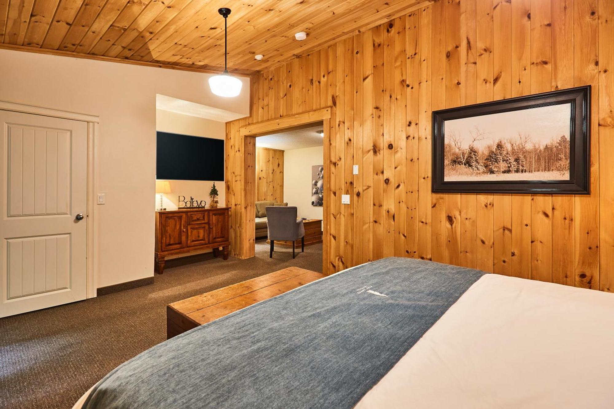 הנטסוויל 3 Pines Lodge Muskoka מראה חיצוני תמונה