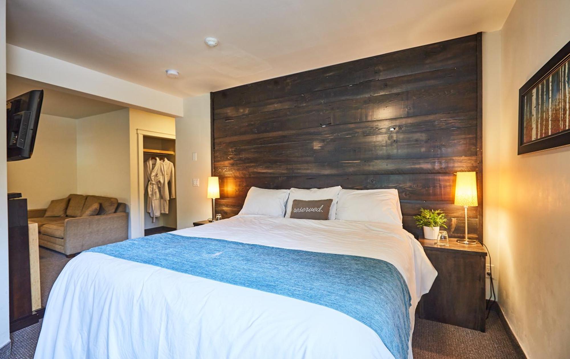 הנטסוויל 3 Pines Lodge Muskoka מראה חיצוני תמונה
