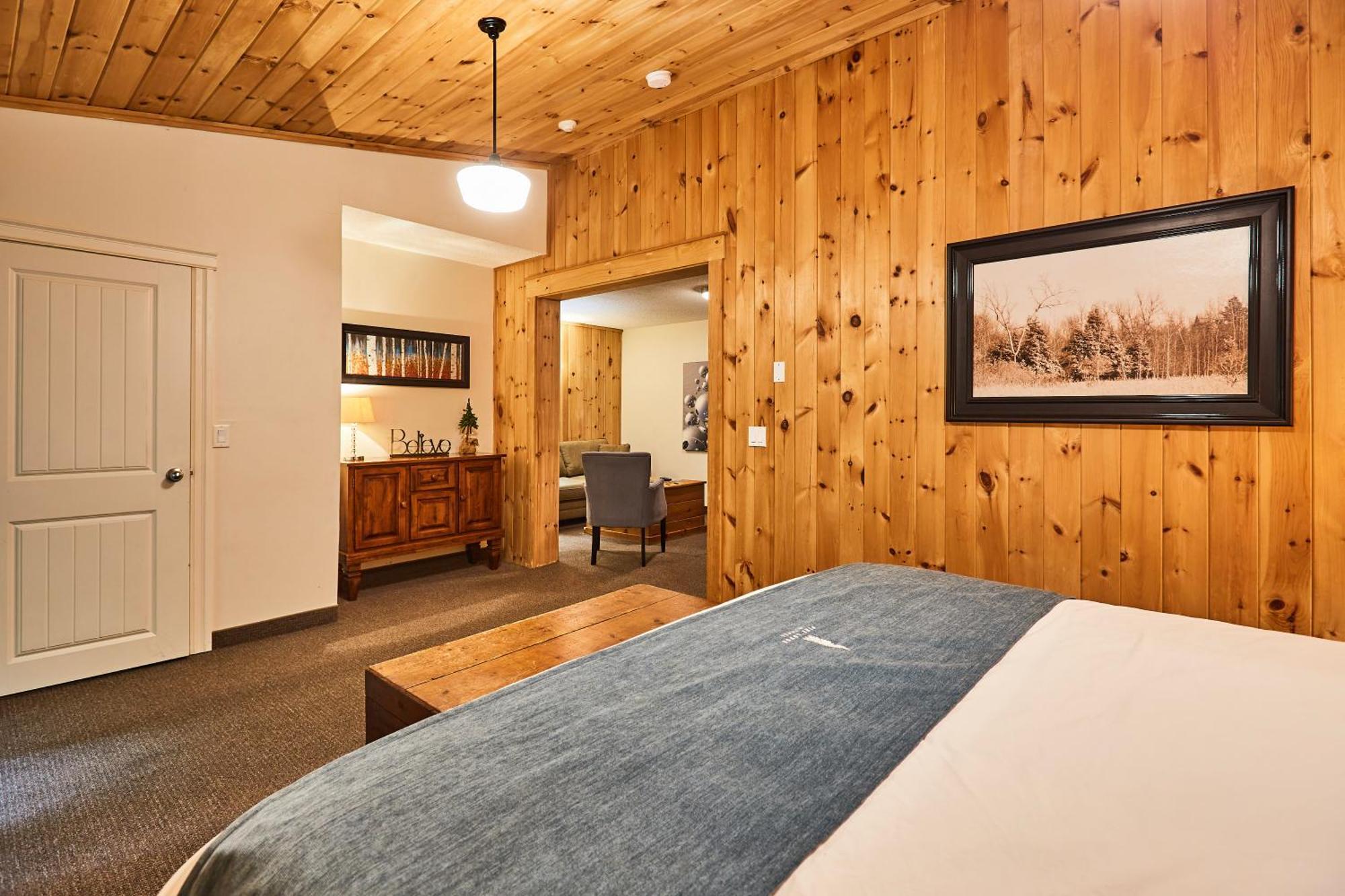 הנטסוויל 3 Pines Lodge Muskoka מראה חיצוני תמונה