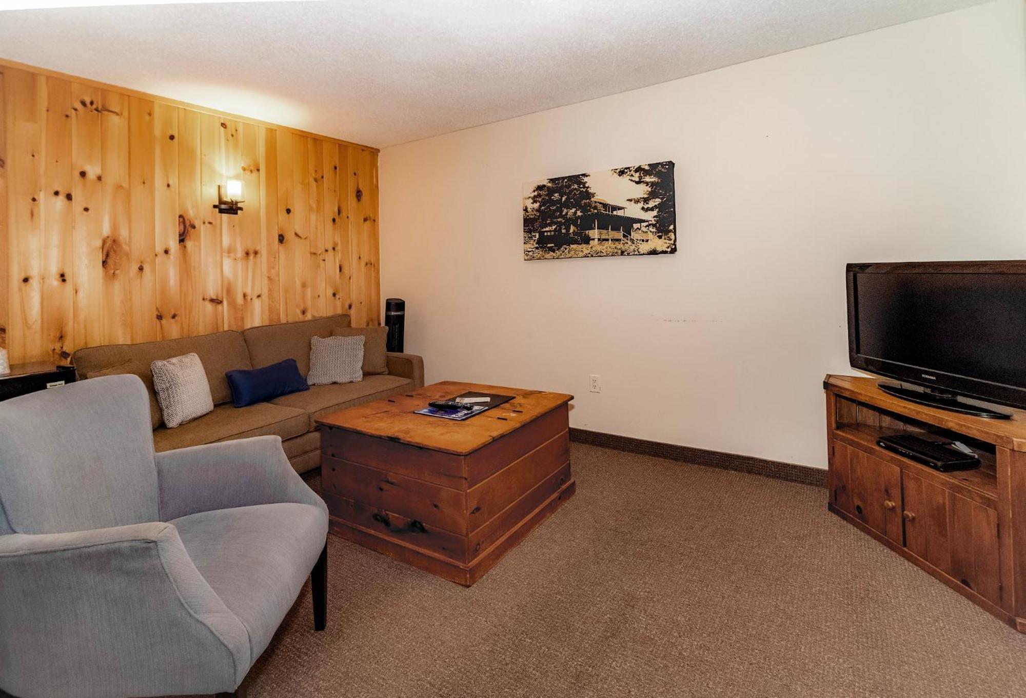 הנטסוויל 3 Pines Lodge Muskoka מראה חיצוני תמונה