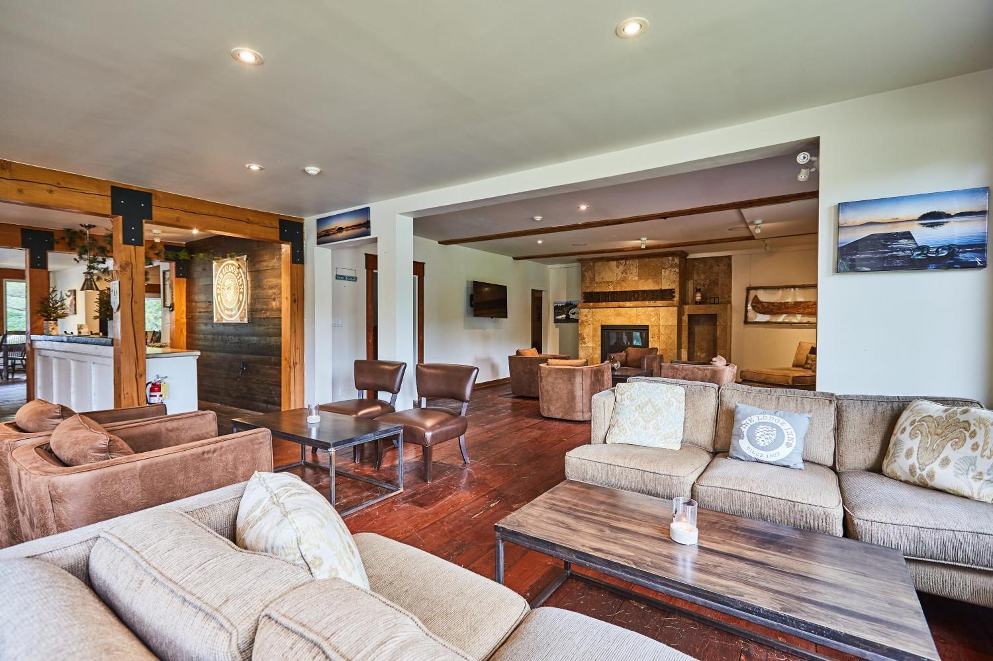 הנטסוויל 3 Pines Lodge Muskoka מראה חיצוני תמונה