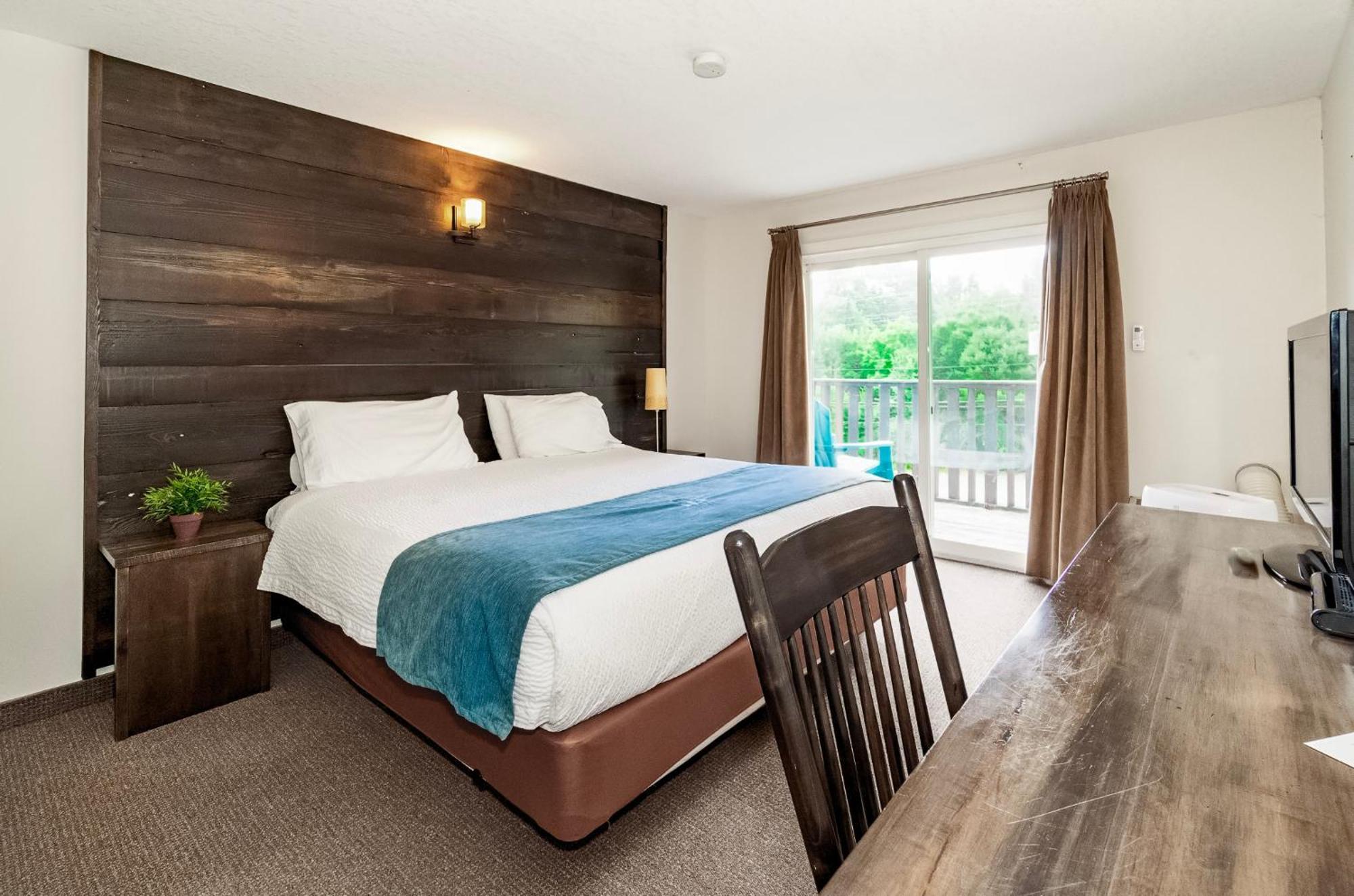 הנטסוויל 3 Pines Lodge Muskoka מראה חיצוני תמונה
